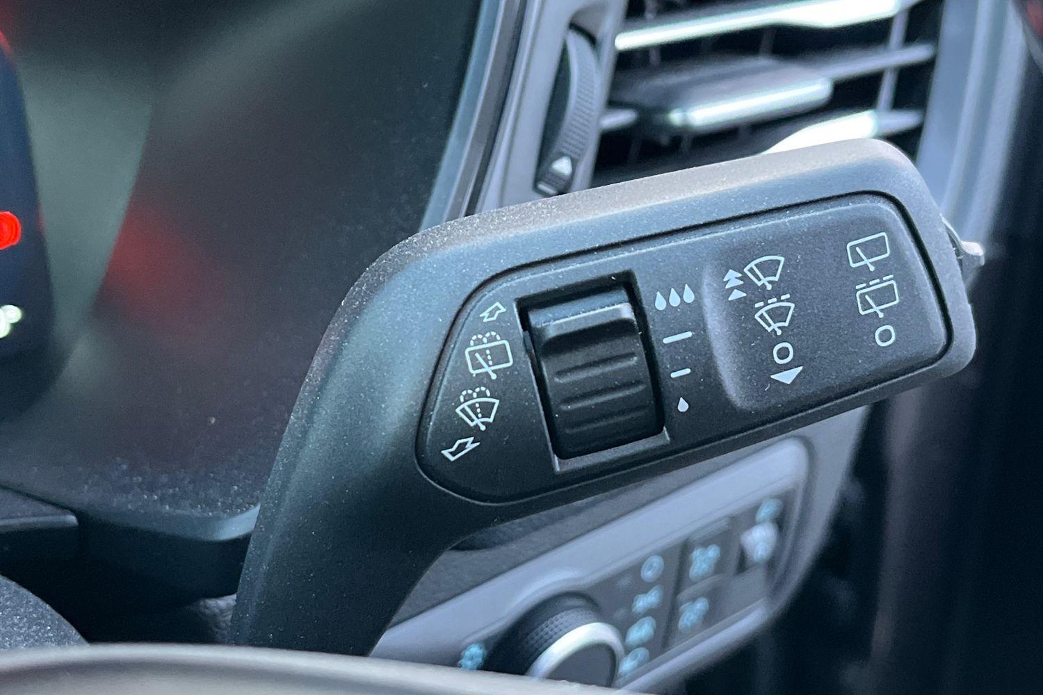 Ford KUGA Photo 14