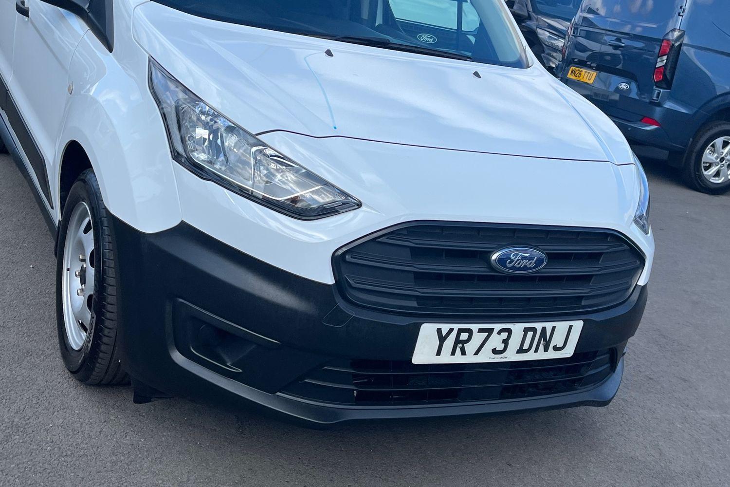 Ford TRANSIT CONNECT Photo 40