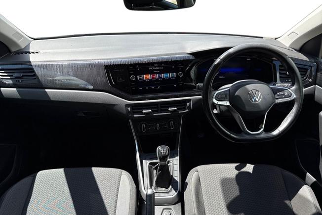 VOLKSWAGEN Polo Photo 10