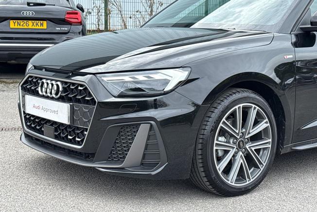 AUDI A1 Photo 22