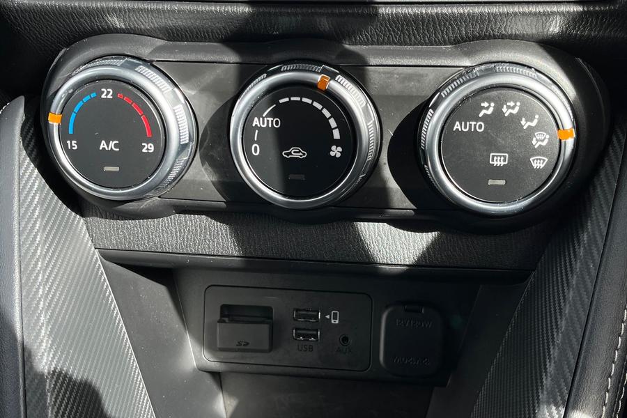 Mazda Mazda2 Photo autoimg-8c861c7b4dbf95e77cf9e96075769bb0e6f98345.jpg