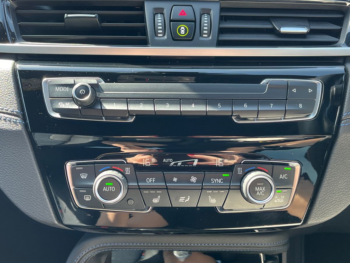 BMW X1 Photo 12
