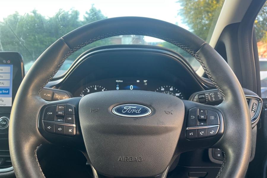 Ford FIESTA Photo autoimg-8c89e4611ea2e0105e0fc224c1405c7abc8a0e64.jpg