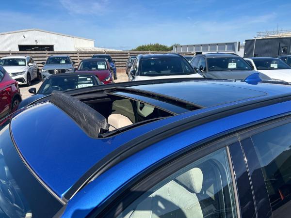BMW 3 Series Photo autoimg-8c8d03aa3698acc63565c3368536310f4291037b.jpg
