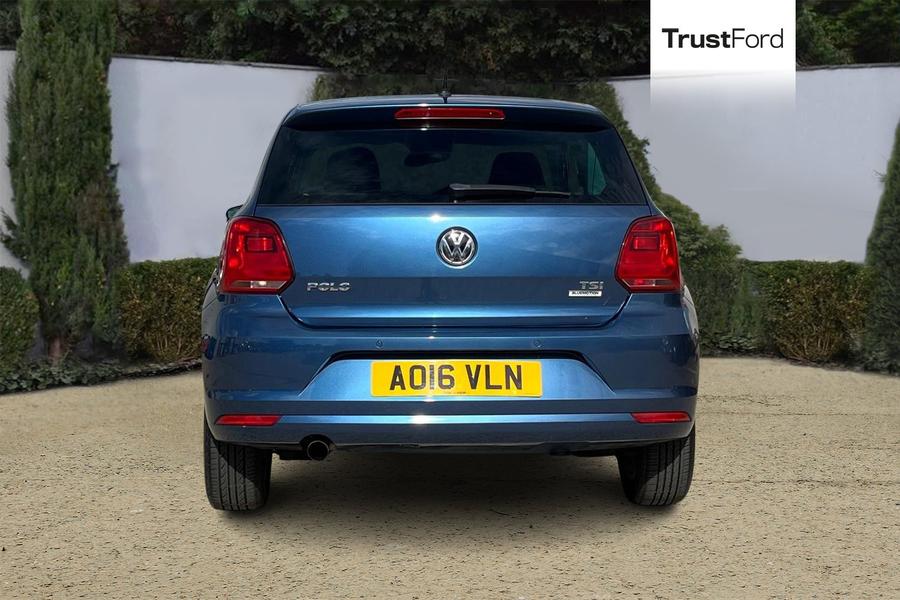 Volkswagen Polo Photo autoimg-8c8f30c1da8eaeb07e1a86ca2efa114ae6b35943.jpg