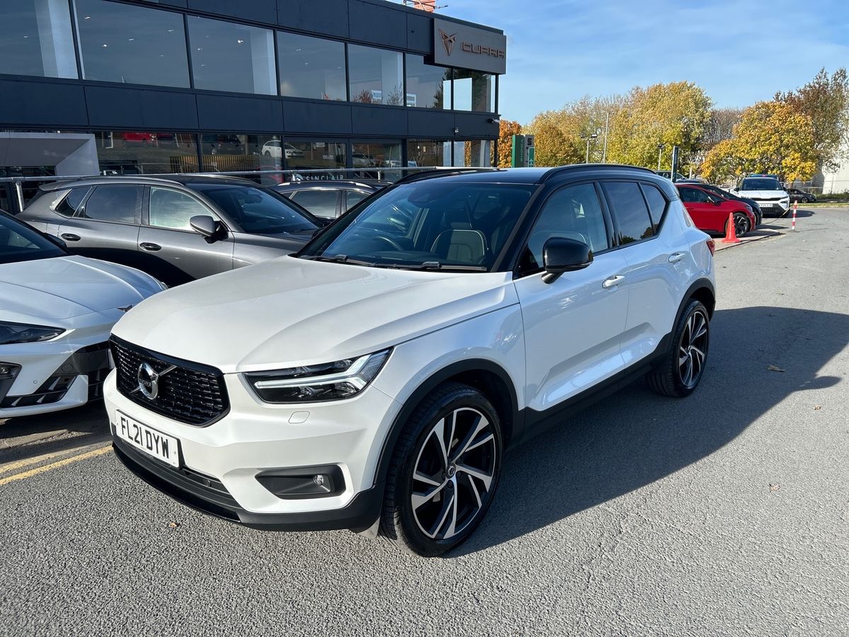 Volvo XC40 Photo 39
