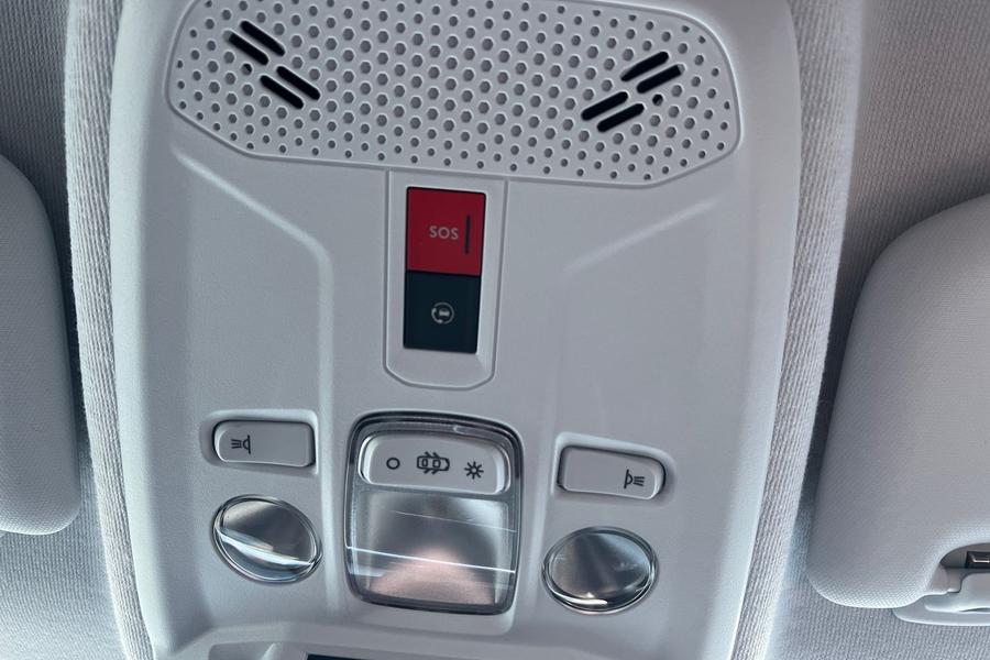Vauxhall CORSA Photo autoimg-8c94e01edb6f1f6fb89a8aedd28f41cdf4efe497.jpg
