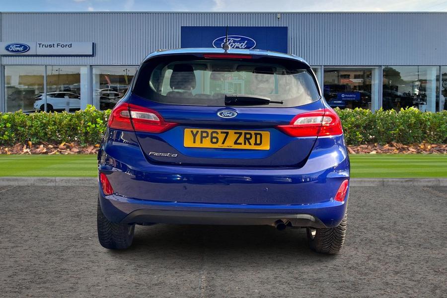Ford FIESTA Photo autoimg-8c94efebf64d040ab420236f89b35c3eadf72cec.jpg