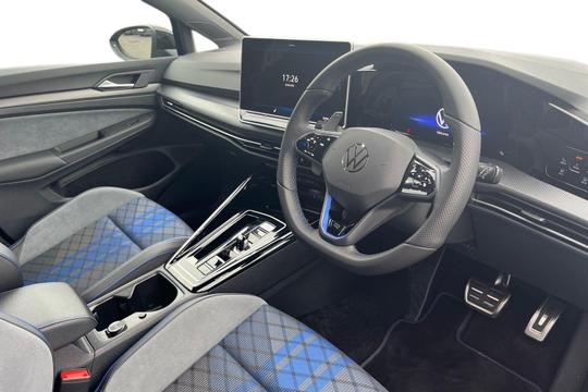 Volkswagen Golf Photo autoimg-8c960512302913eff8cfd759f8a0c2fdb70a2f5a.jpg