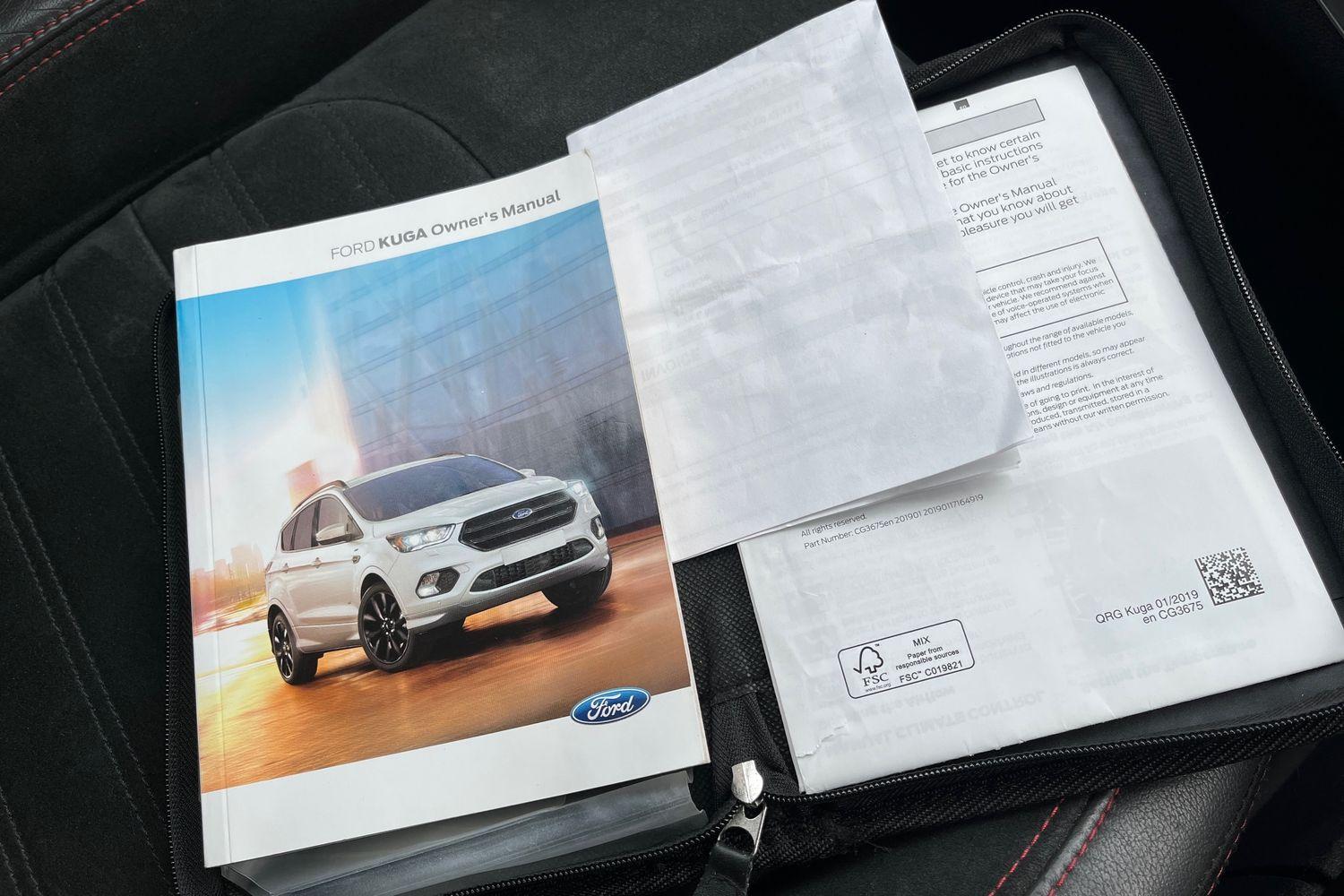 Ford KUGA Photo 21