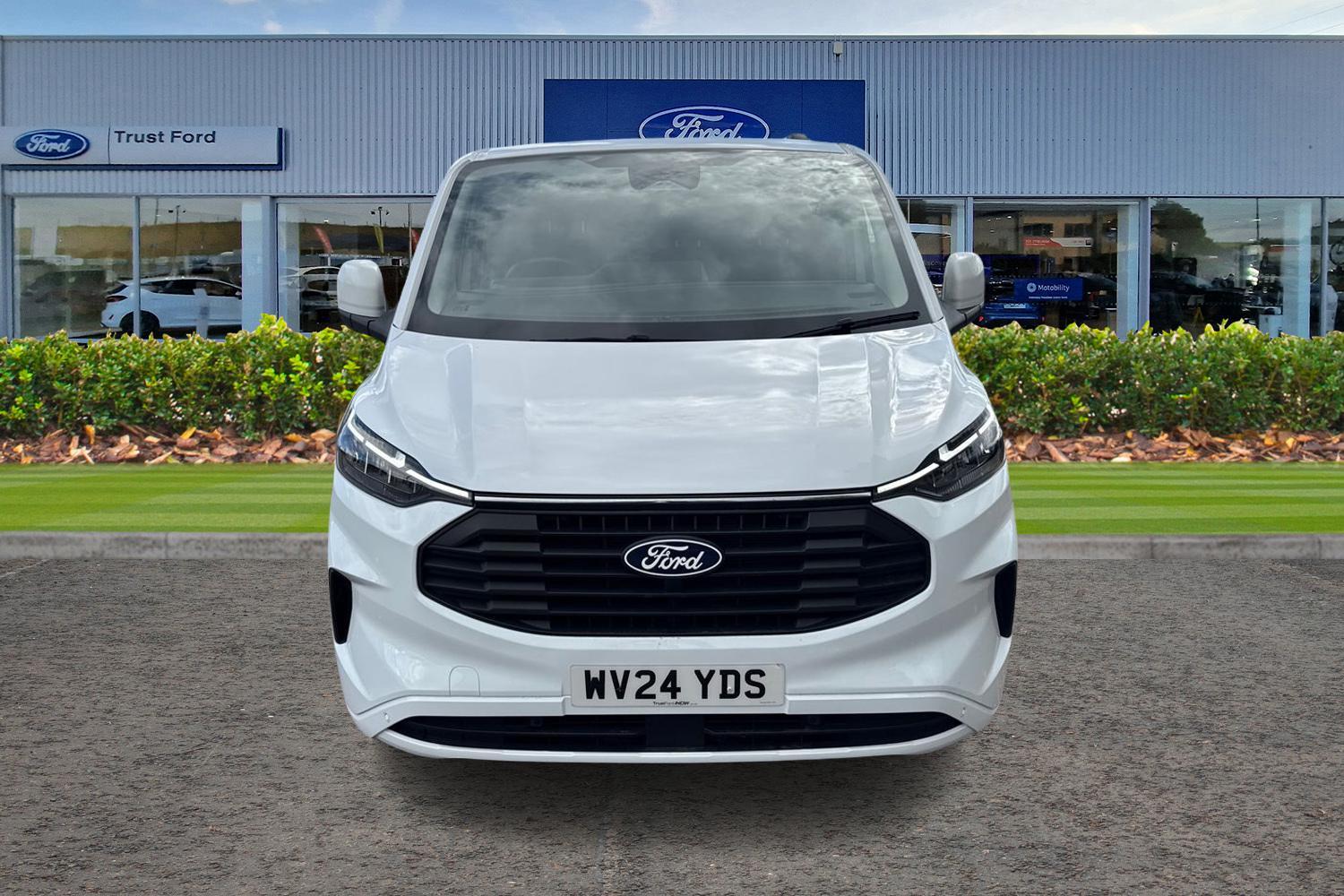 Ford TRANSIT CUSTOM Photo 11