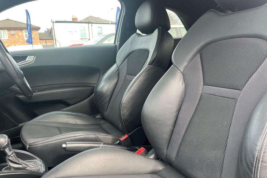 Audi A1 Photo autoimg-8c9792a4727e9f962bc37f988d9f2032f703f73d.jpg