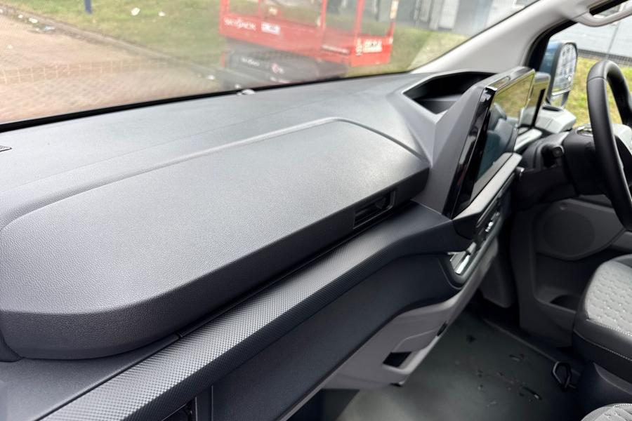 Ford TRANSIT CUSTOM Photo autoimg-8c97d271394171dda619ff86ed1eb8a7f21fa9db.jpg