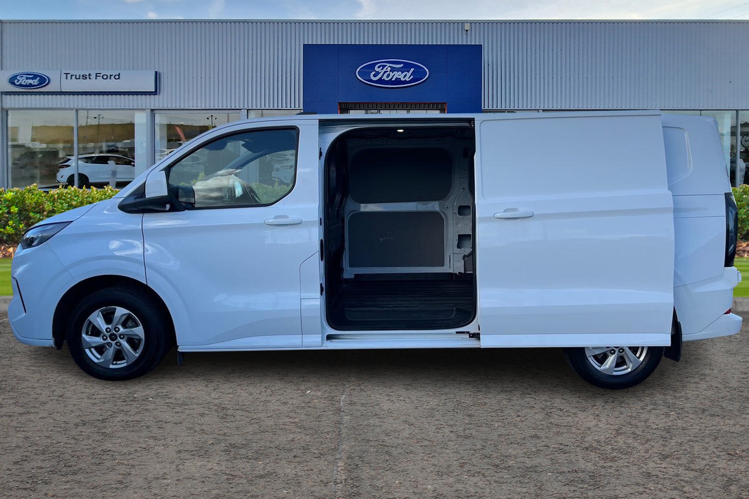 Ford TRANSIT CUSTOM Photo 4