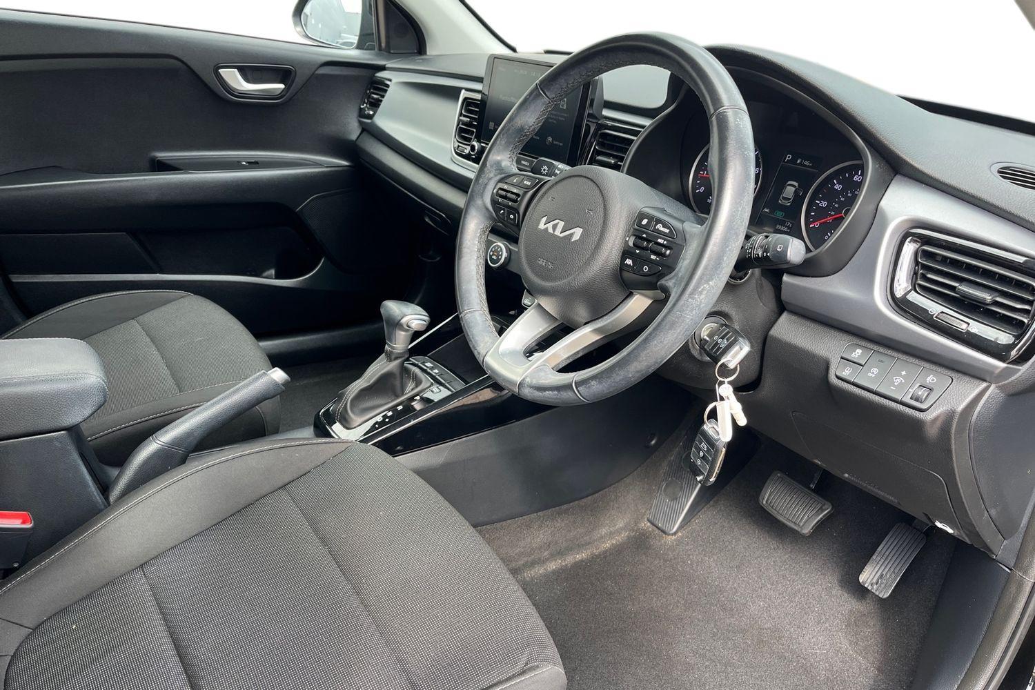 Kia Rio Photo 8