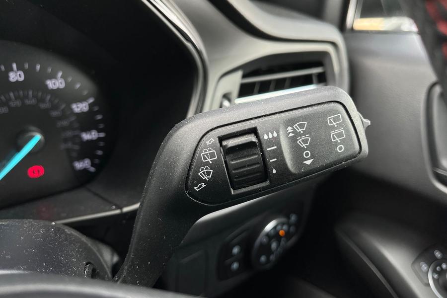 Ford Focus Photo autoimg-8ca2fc8ecf844bc3ef330d0a8c364cc772b530cd.jpg