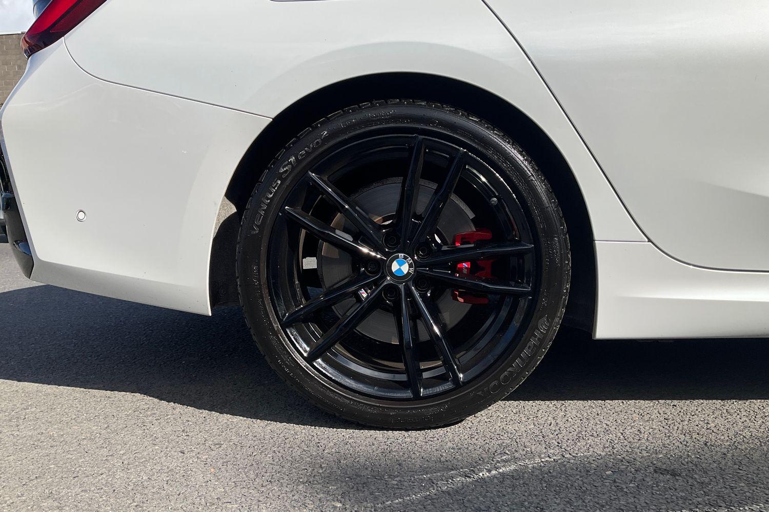 BMW 3 SERIES Photo 7