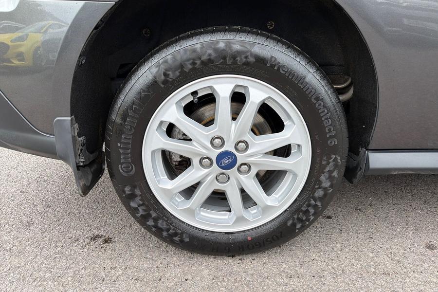 Ford TRANSIT CONNECT Photo autoimg-8ca73960619767199fb4e98c9da79f7554f63b4b.jpg