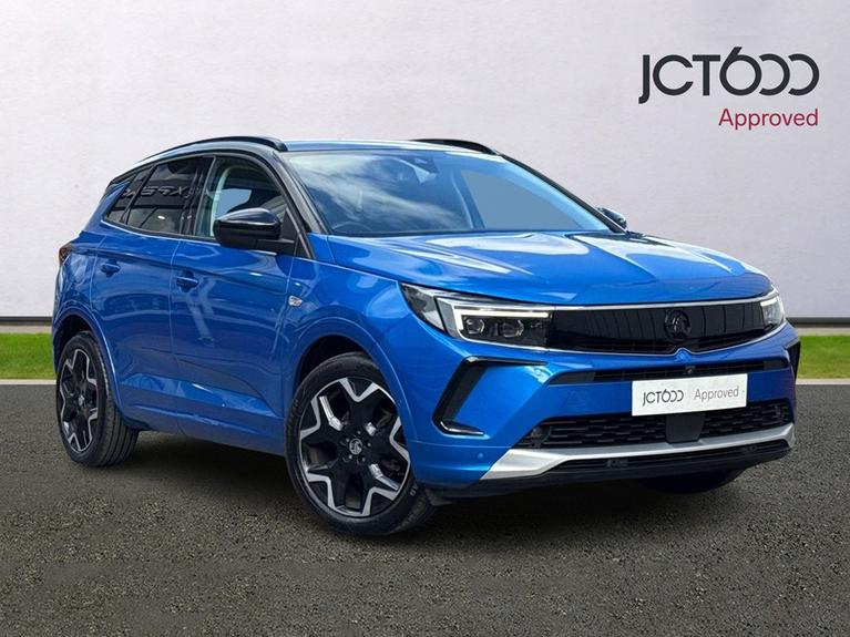 Used 2023 VAUXHALL Grandland 1.2 Turbo Ultimate SUV 5dr Petrol Manual Euro 6 (s/s) (130 ps) Blue at JCT600
