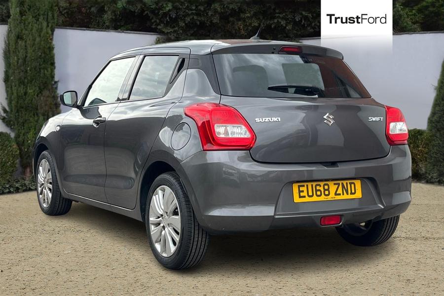 Suzuki SWIFT Photo autoimg-8caba3ec49ea40d39bd68749c14c1e94f759b700.jpg