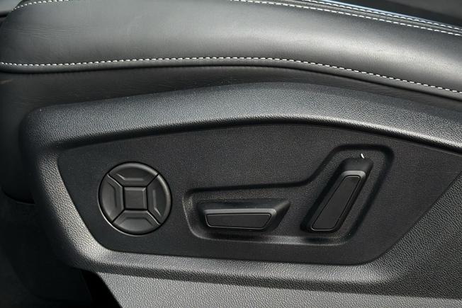 AUDI Q7 Photo 22