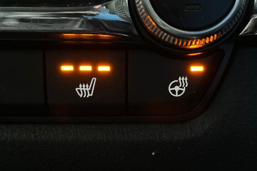 Mazda CX-30 Photo autoimg-8cb73396feb55175cdf7a2222252df40d2b6b702.jpg