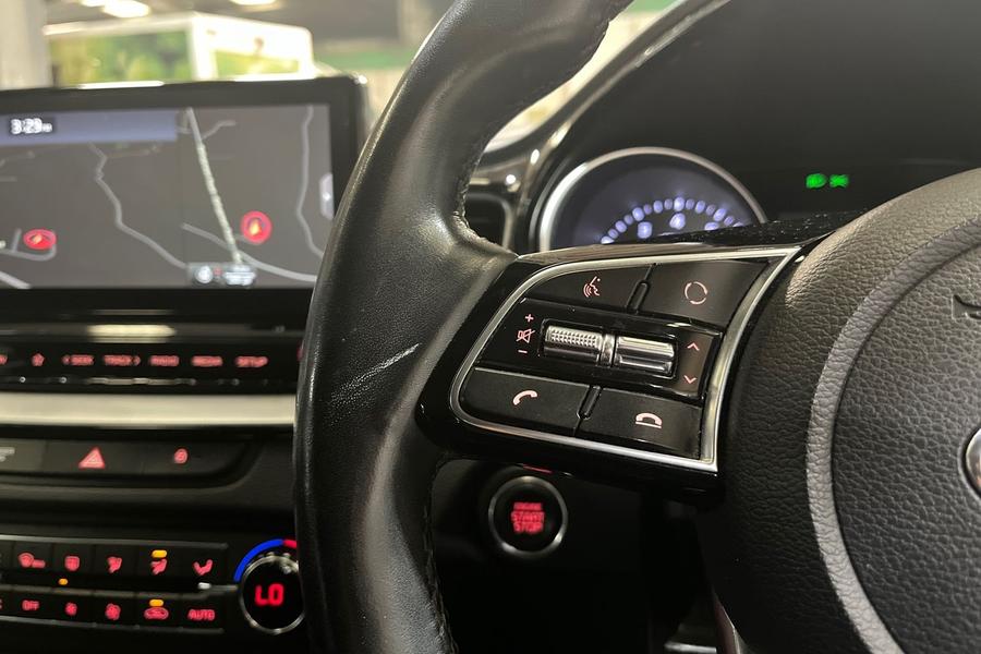 Kia XCEED Photo autoimg-8cb75008c9578408c01b2d85d5e71d55acbef0b4.jpg