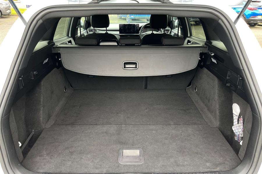 Ford FOCUS Photo autoimg-8cb856e621abf33062fab9a0719d99a8bbb6a323.jpg