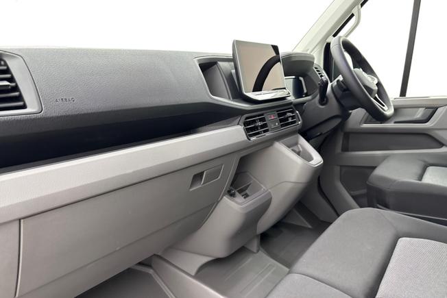 Volkswagen Crafter Photo 2