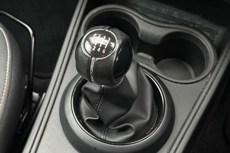 MINI Countryman Photo autoimg-8cc0136a6c6b366cad2a1bfa13d3585d8dd25060.jpg