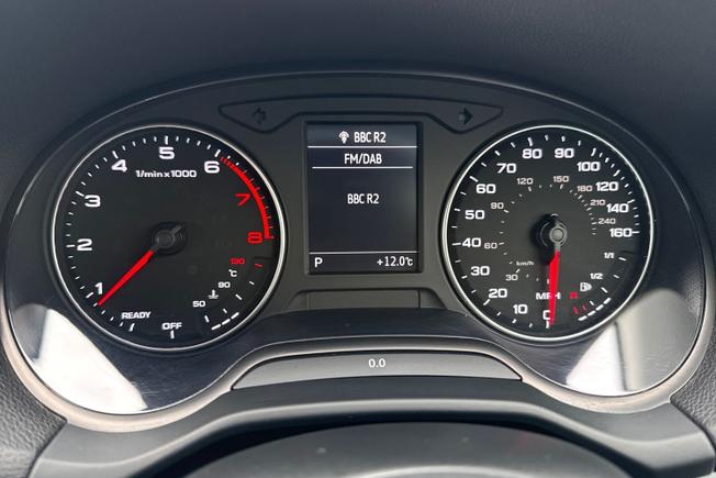 AUDI Q2 Photo 16