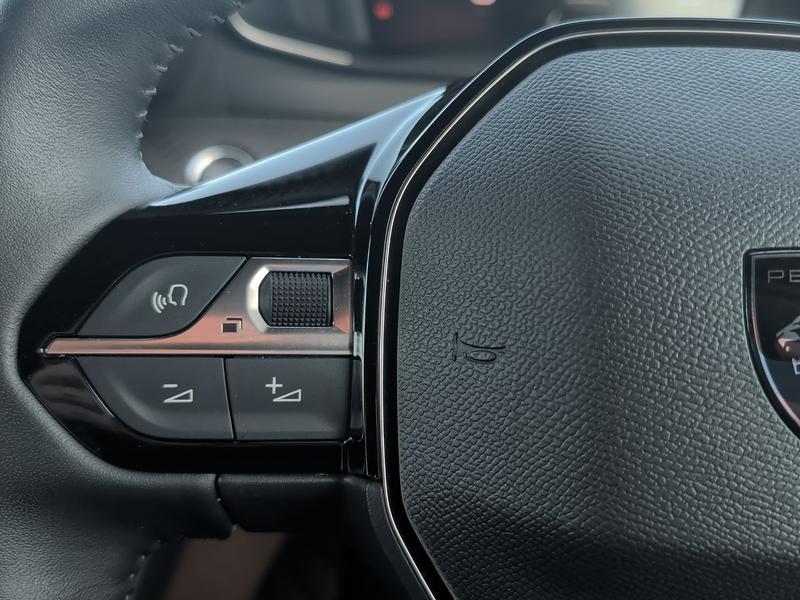 Used Peugeot 2008 BF24DWX 36