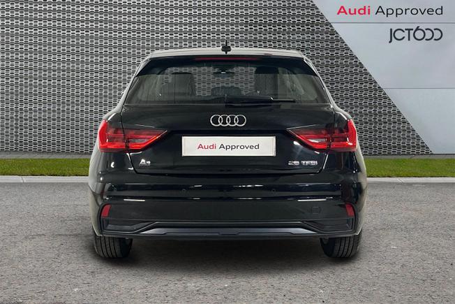 AUDI A1 Photo 7
