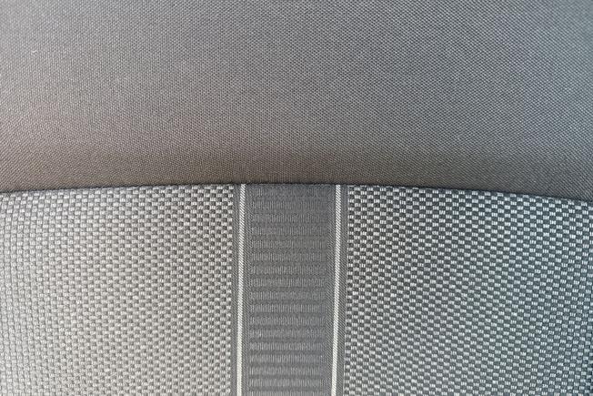 VOLKSWAGEN T-Roc Photo 32