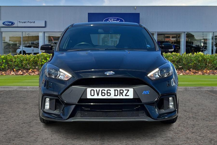 Ford FOCUS RS Photo autoimg-8cd64a8d01f4e94b9f507e261af96be4912074cc.jpg