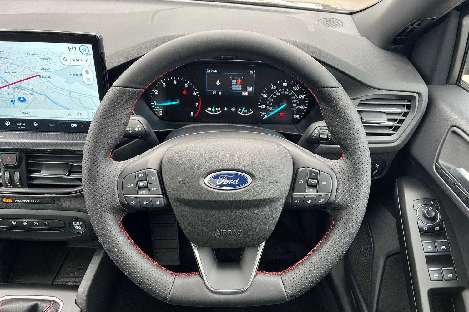 Ford FOCUS Photo 11