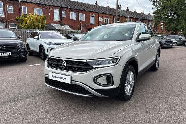 VOLKSWAGEN T-Roc Photo 22