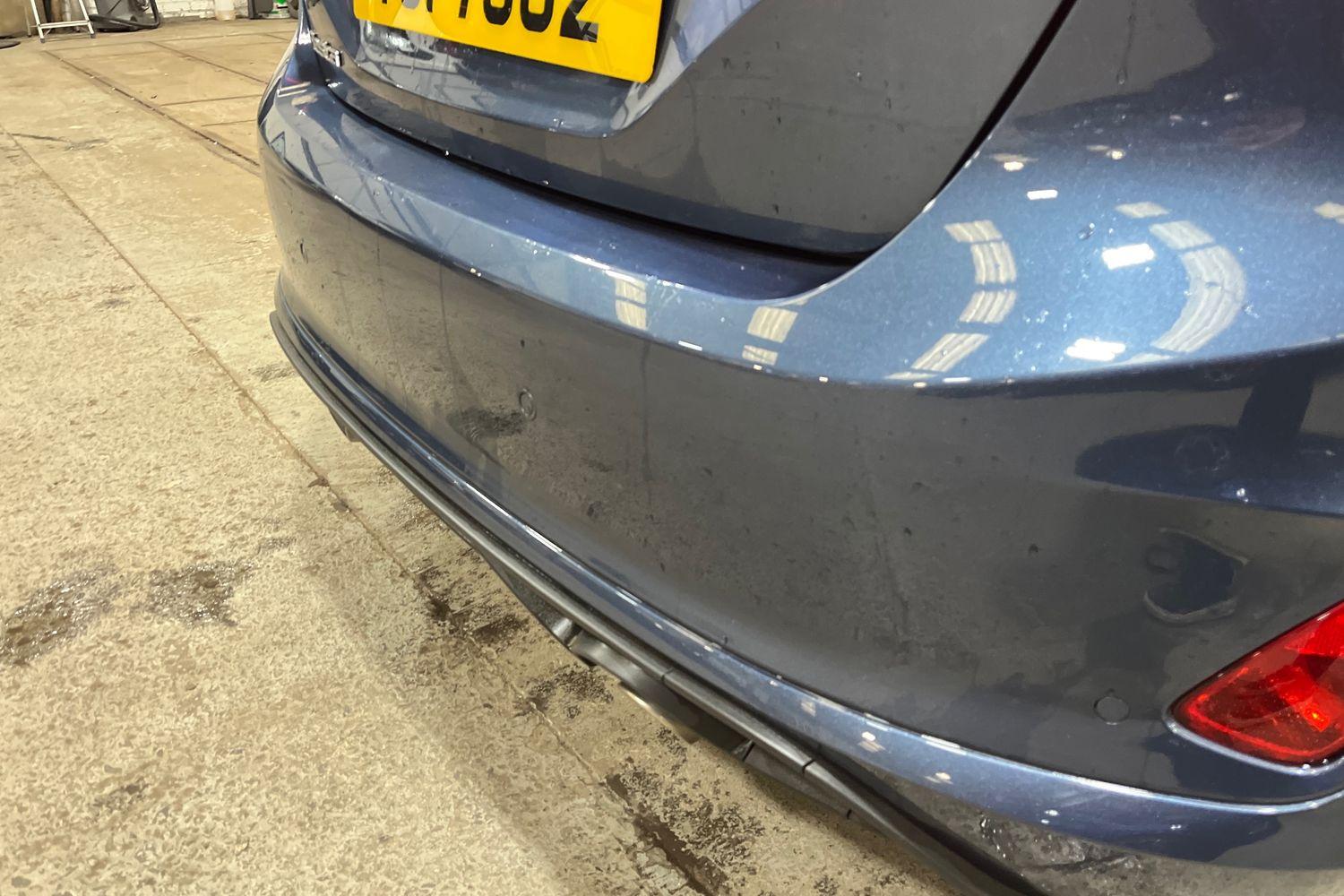Ford FIESTA Photo 38