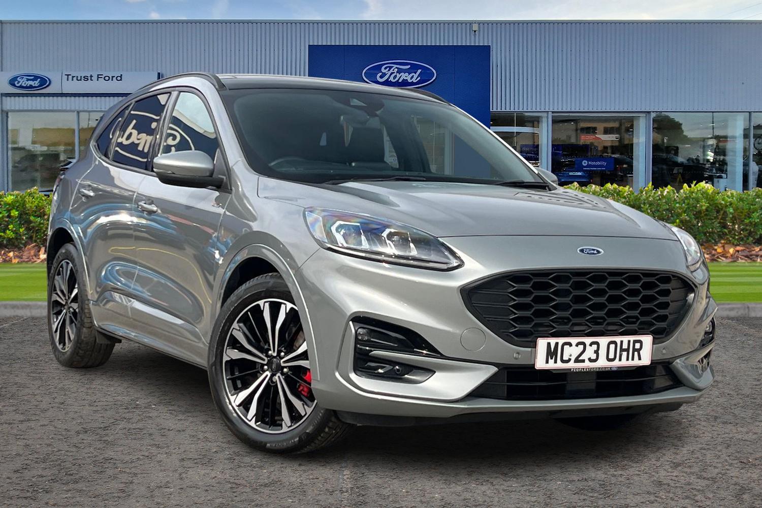 Ford KUGA Photo 0