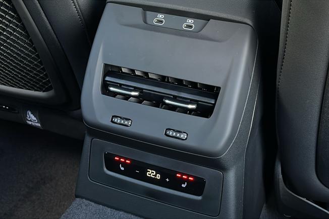 AUDI  A5 Saloon Photo 23