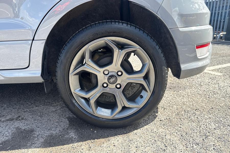 Ford EcoSport Photo autoimg-8ce8d7577c52e8d7f559532acdcf31d752c5d3e6.jpg