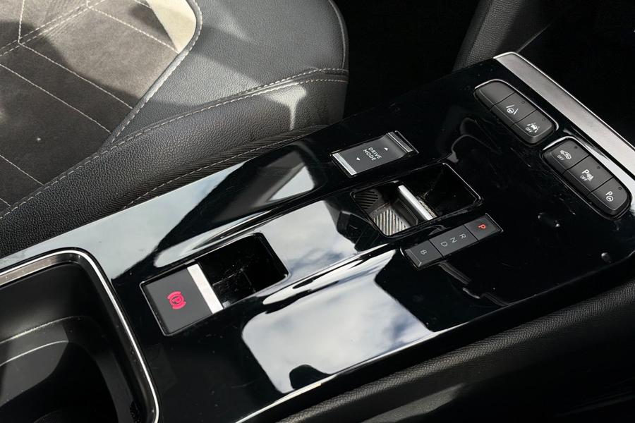 Vauxhall MOKKA Photo autoimg-8ce95f73aeb4a4d3f2115998a2c31d97bff0bdbc.jpg