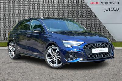 2024 AUDI A3 1.5 TFSI 35 Black Edition Sportback 5dr Petrol S Tronic Euro 6 (s/s) (150 ps) at JCT600