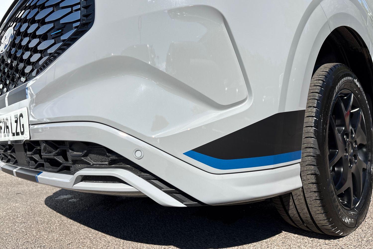 Ford E-TRANSIT CUSTOM Photo 18