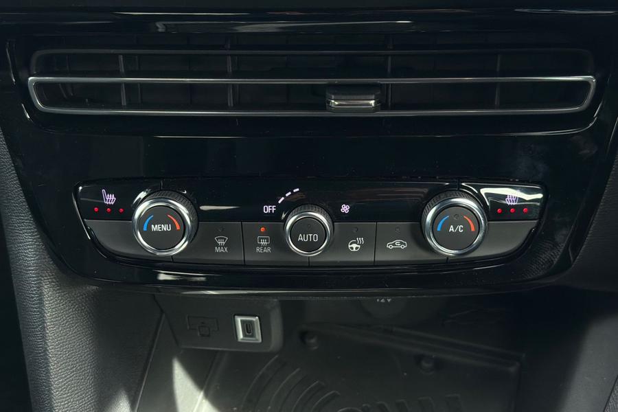 Vauxhall MOKKA Photo autoimg-8cf3d92391f6bced41bac3b332ec326b182a1e28.jpg