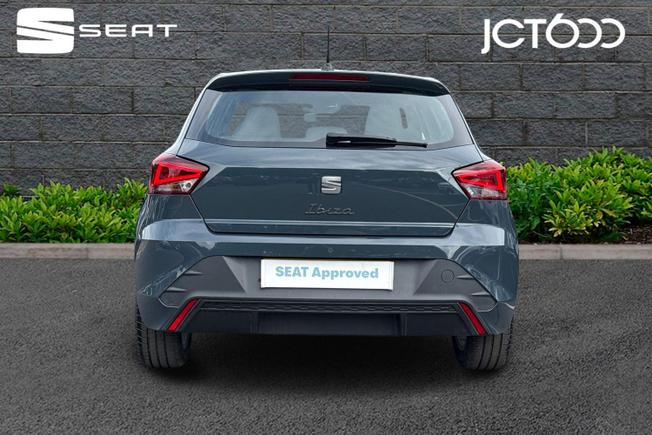 SEAT Ibiza Photo 7