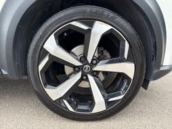NISSAN Juke Photo 5