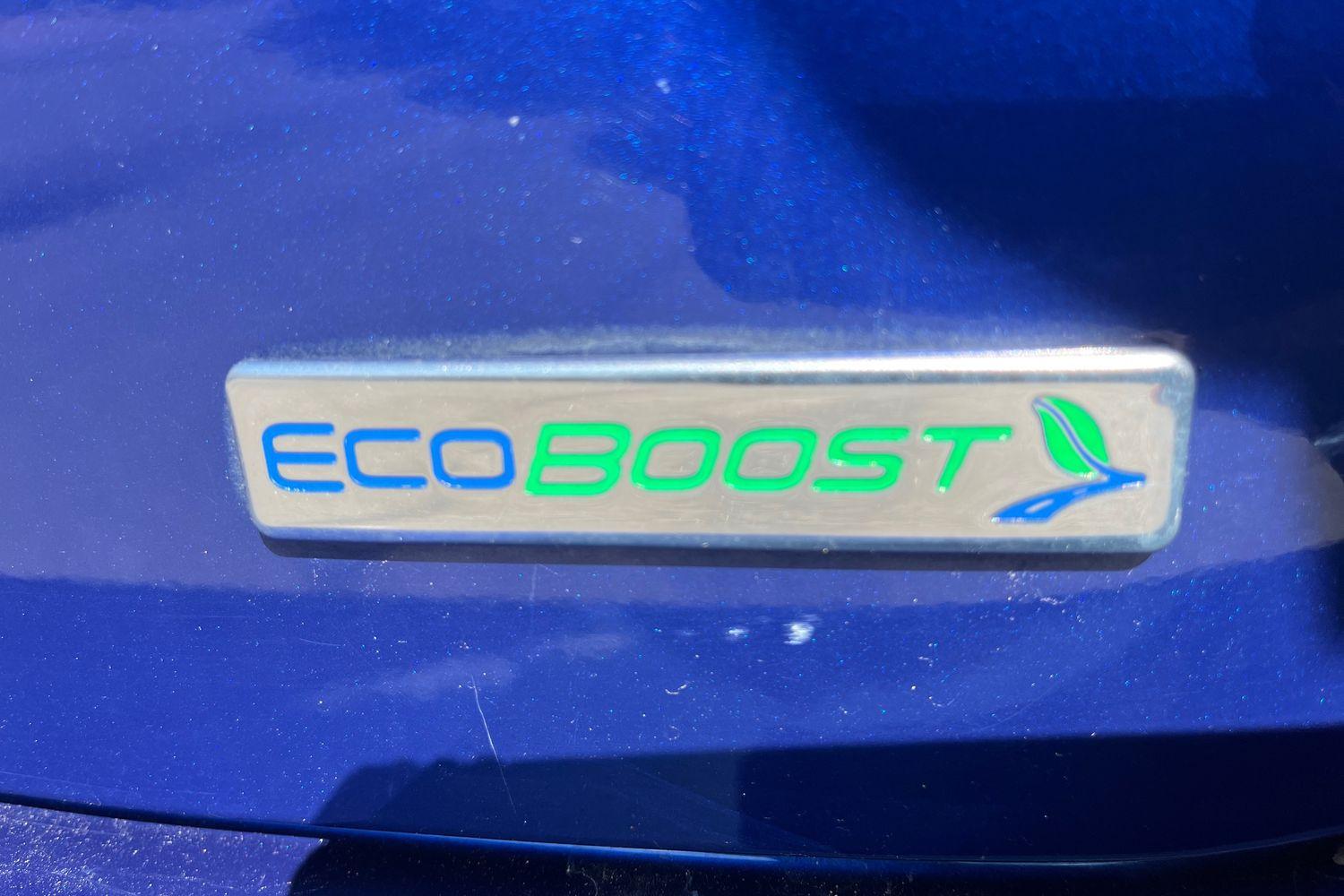 Ford FOCUS Photo 38