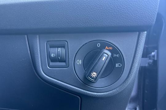 Volkswagen Polo Photo autoimg-8cff1439ef54cd27666b10b7db37f1f871e5c707.jpg