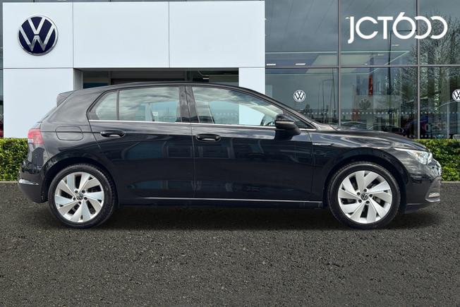 VOLKSWAGEN Golf Photo 4